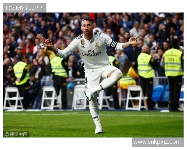 皇马坚决拒绝曼联9000万报价，维尼修斯转会风波与卡塞米罗替代者引关注